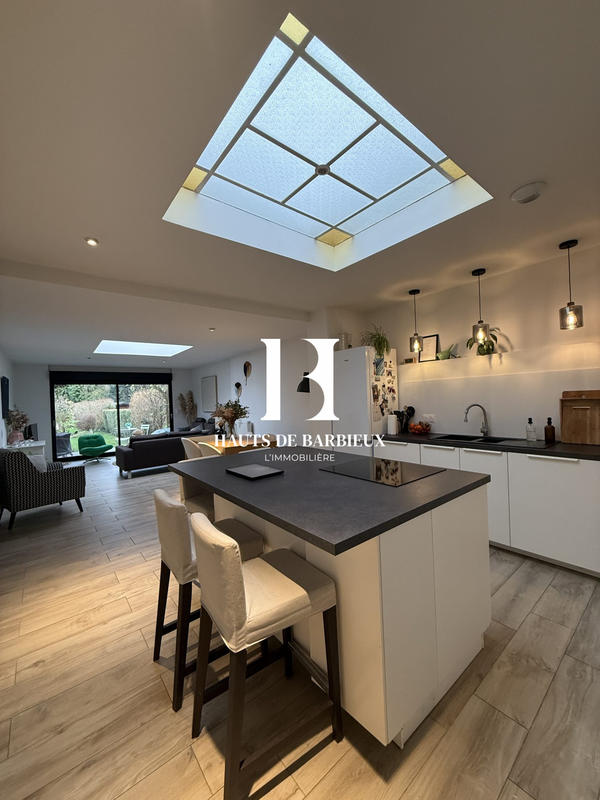 Maison - 135 m² - 5 pièces