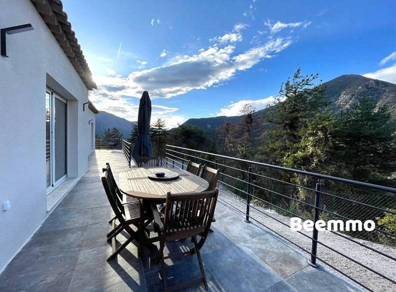 Maison - 130 m² - 4 pièces