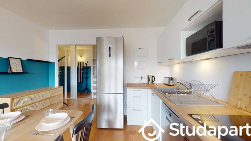 Chambre - 10 m² - 1 pièce