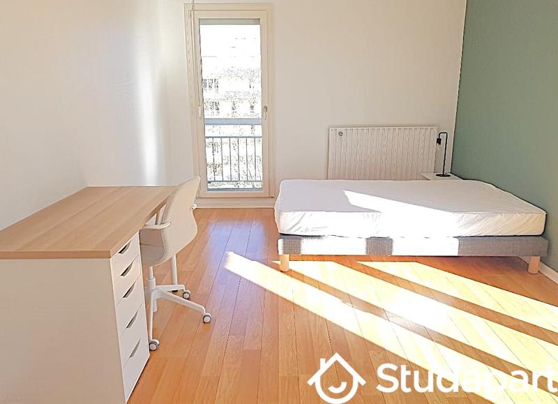 Chambre - 9 m² - 1 pièce