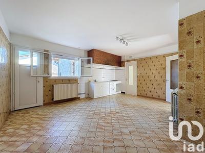 Maison - 90 m² - 4 pièces