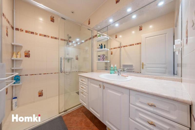 Maison - 131 m² - 6 pièces