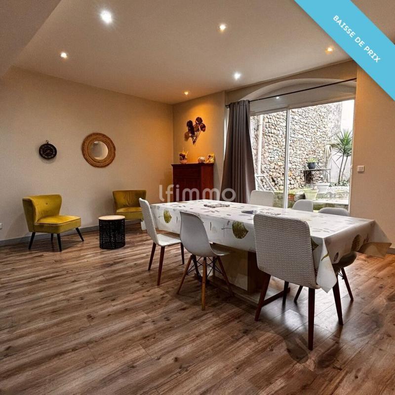 Maison - 298 m² - 7 pièces