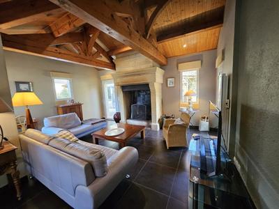 Maison bourgeoise - 192 m² - 8 pièces