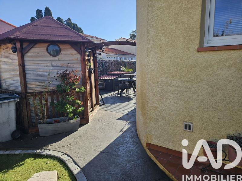 Maison - 96 m² - 4 pièces