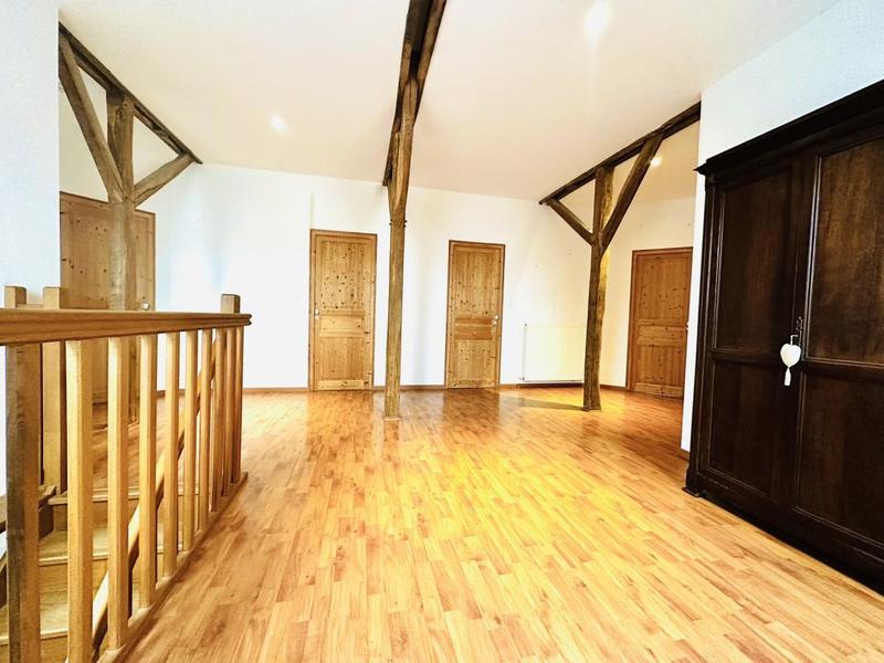 Longère - 225 m² - 8 pièces