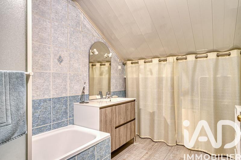 Maison - 106 m² - 6 pièces