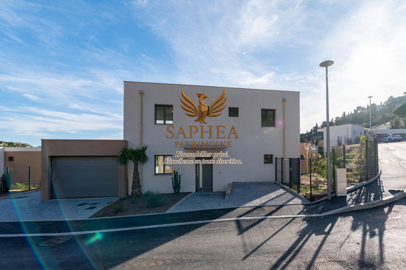 Villa - 171 m² - 5 pièces