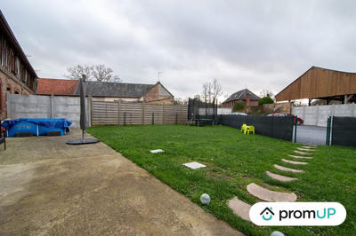 Maison - 260 m² - 8 pièces