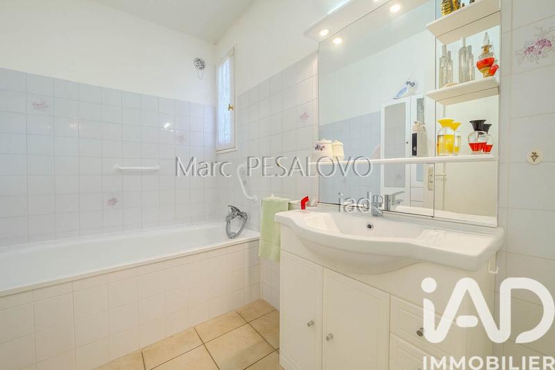 Maison - 81 m² - 4 pièces