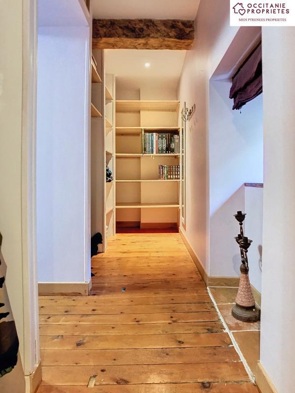 Maison de village - 238 m² - 9 pièces