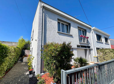 Maison - 137 m² - 6 pièces