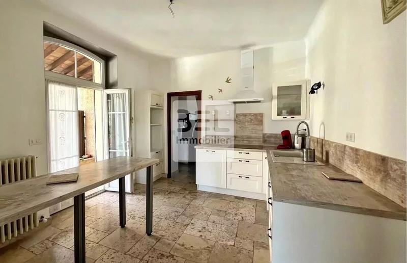 Maison bourgeoise - 181 m² - 8 pièces