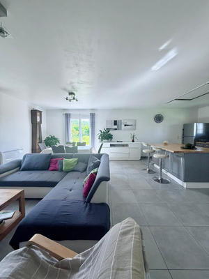 Maison - 105 m² - 5 pièces