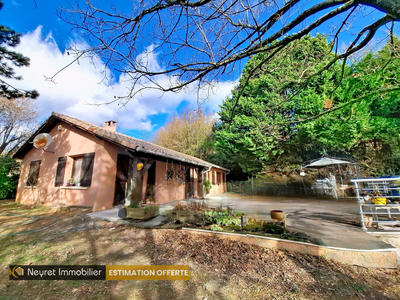 Maison - 107 m² - 6 pièces