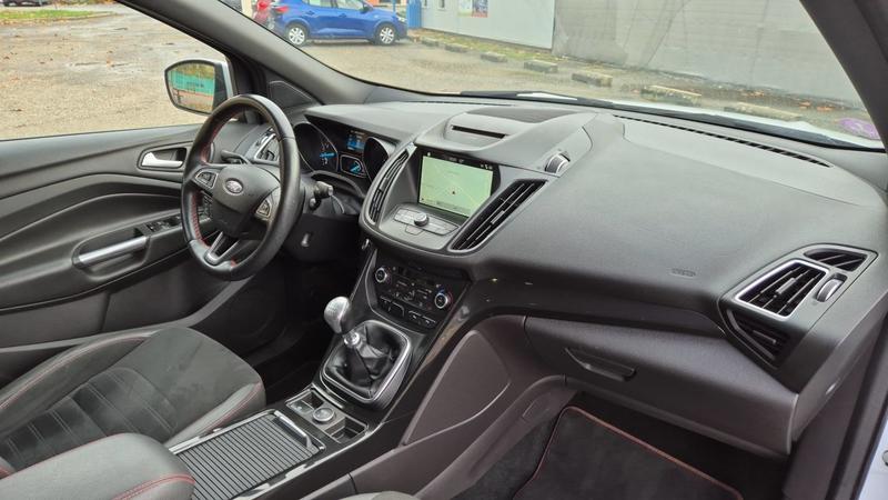 Ford Kuga II 1.5 EcoBoost 150 St-Line - 5 places