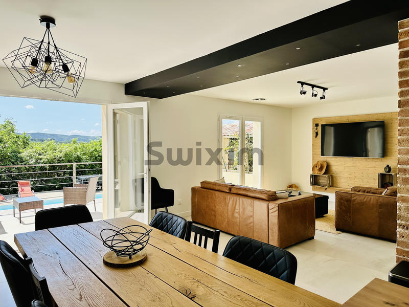 Villa - 130 m² - 6 pièces