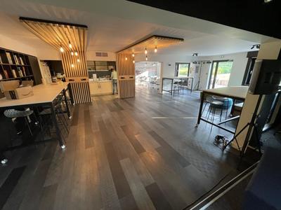 Bureau - 550 m²