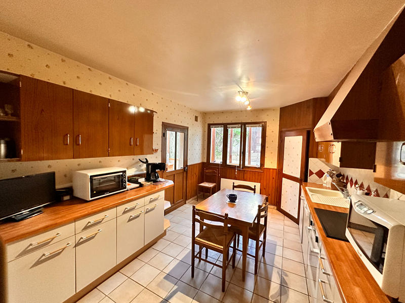 Maison - 182 m² - 6 pièces