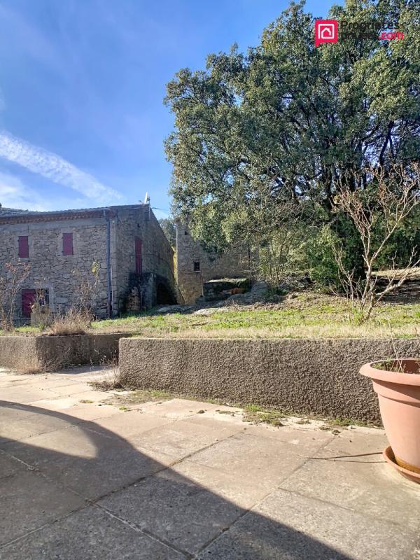 Maison - 185 m² - 10 pièces