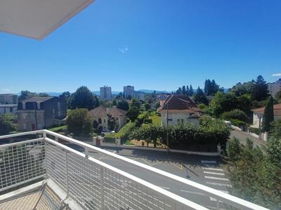 Appartement - 71 m² - 2 pièces