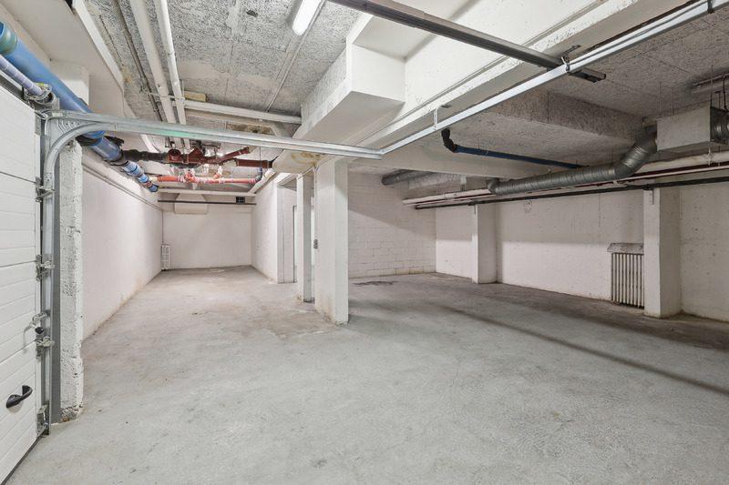 Local commercial - 664 m²