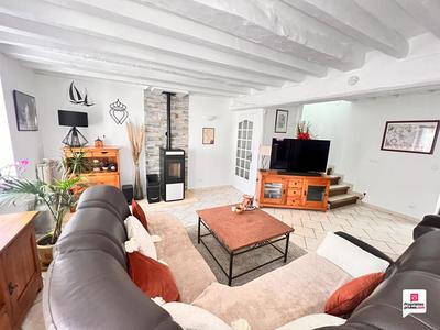 Maison - 131 m² - 6 pièces