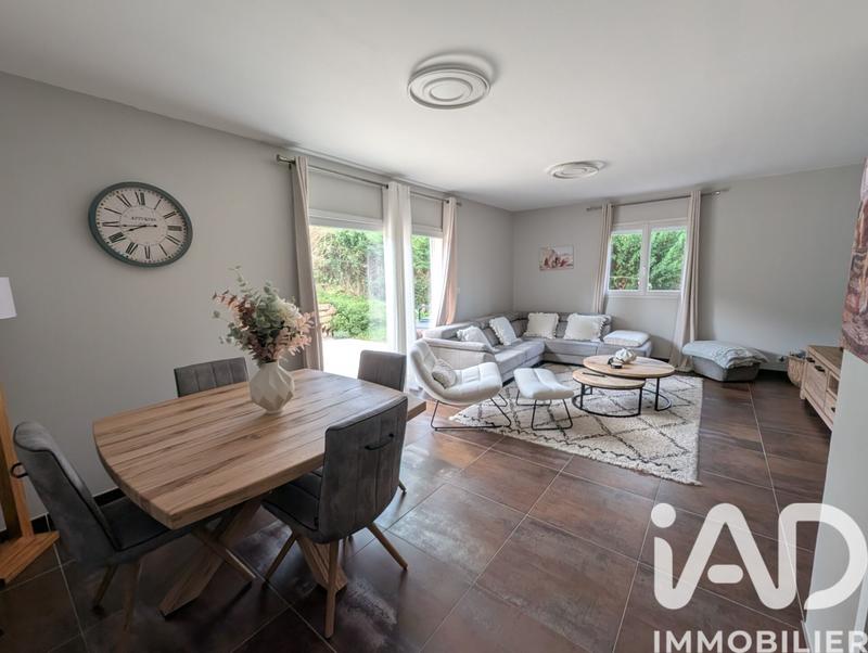 Maison - 108 m² - 5 pièces
