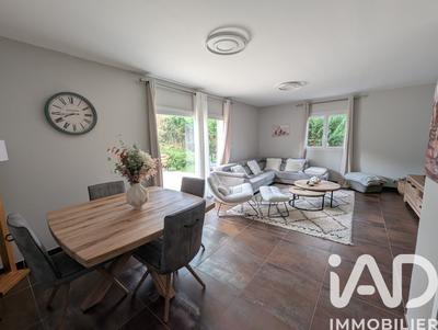 Maison - 108 m² - 5 pièces