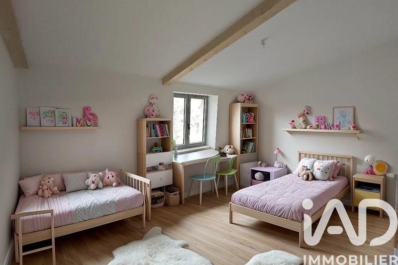 Appartement - 110 m² - 5 pièces