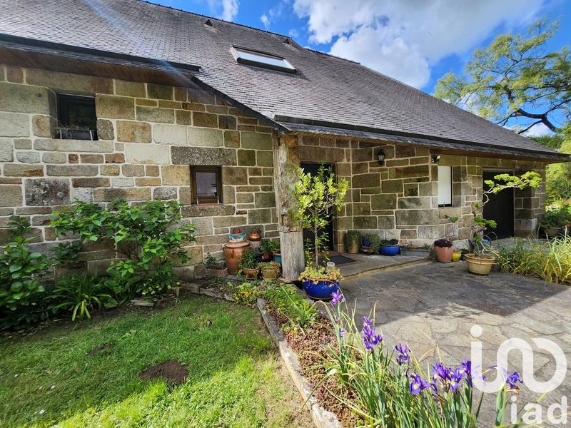 Maison - 409 m² - 17 pièces