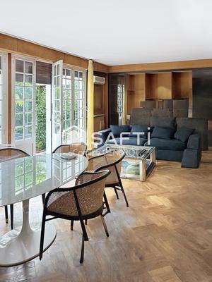 Maison - 312 m² - 7 pièces