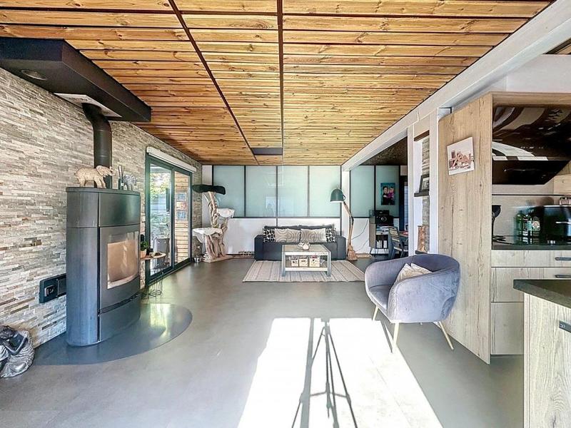 Maison - 183 m² - 5 pièces