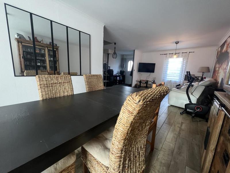 Maison - 101 m² - 6 pièces