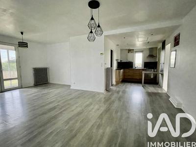 Maison - 81 m² - 4 pièces