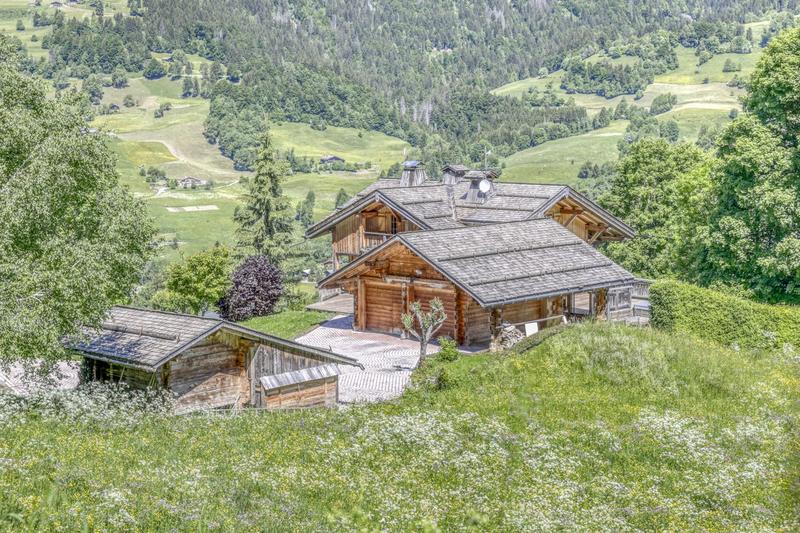 Châlet - 232 m² - 10 pièces