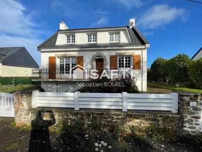 Maison - 127 m² - 6 pièces