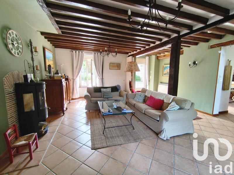 Maison - 700 m² - 24 pièces