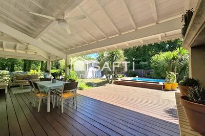 Maison - 150 m² - 5 pièces