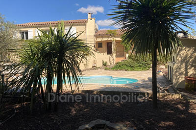 Villa - 160 m² - 6 pièces