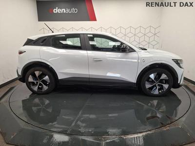 Renault Mégane E-Tech Ev40 130ch boost charge Equilibre