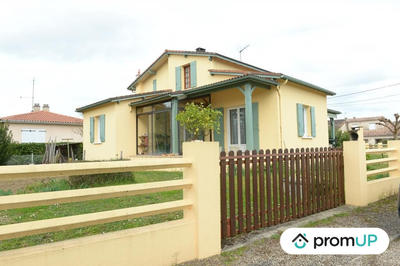 Maison traditionnelle - 140 m² - 5 pièces