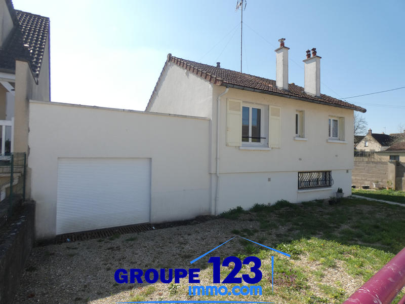 Maison - 95 m² - 4 pièces
