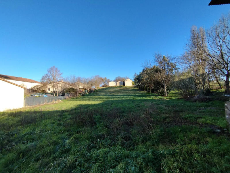 Terrain - 2 720 m²