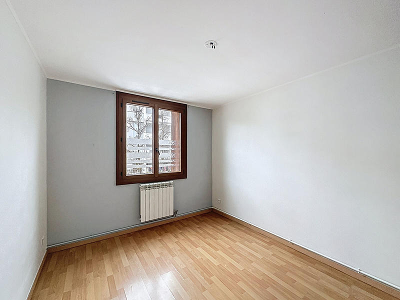 Appartement - 81 m² - 4 pièces