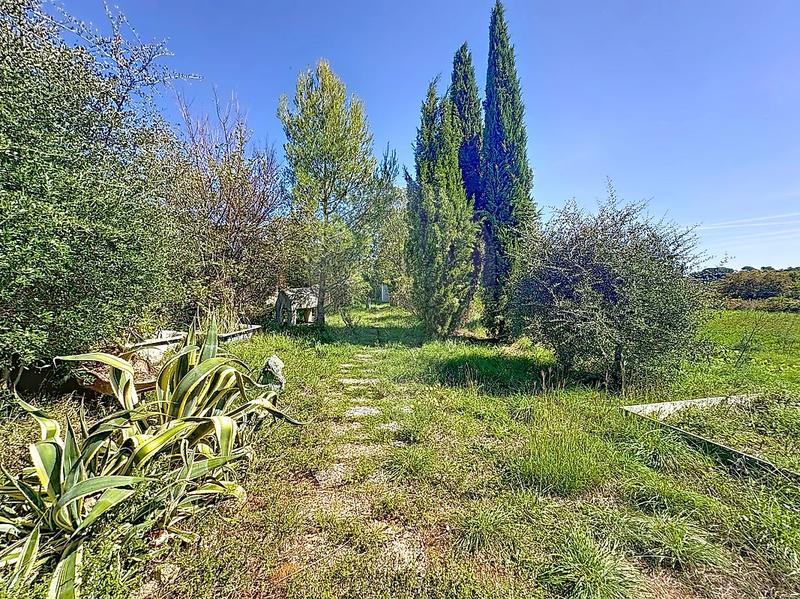 Propriété - 93 m² - 4 pièces