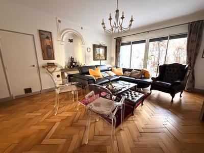 Maison de ville - 213 m² - 8 pièces