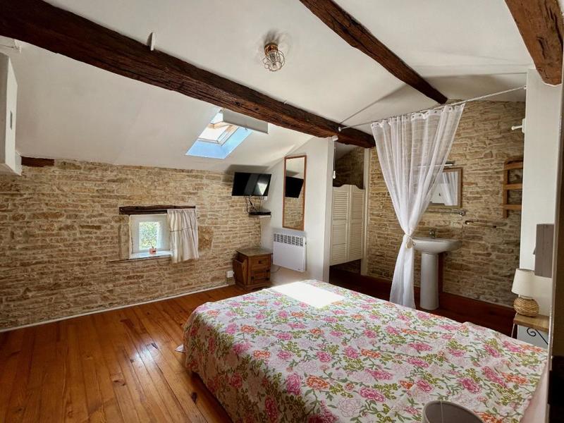 Corps de ferme - 177 m² - 11 pièces