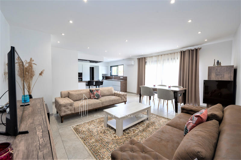 Villa - 134 m² - 5 pièces