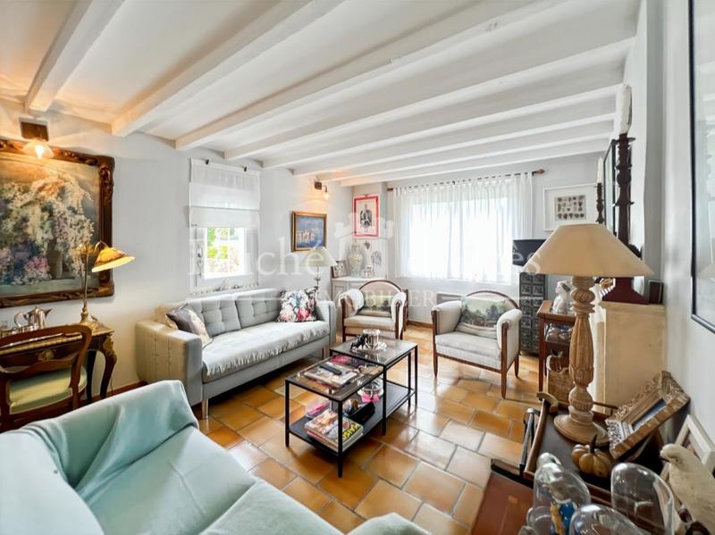 Maison - 166 m² - 5 pièces